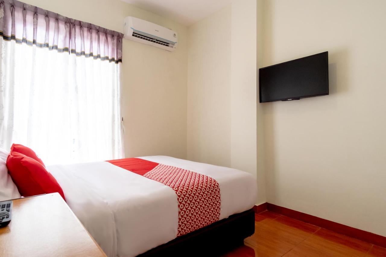 Oyo 1940 Cendana Homestay Syariah Medan Esterno foto