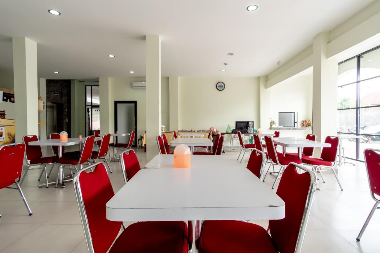 Oyo 1940 Cendana Homestay Syariah Medan Esterno foto