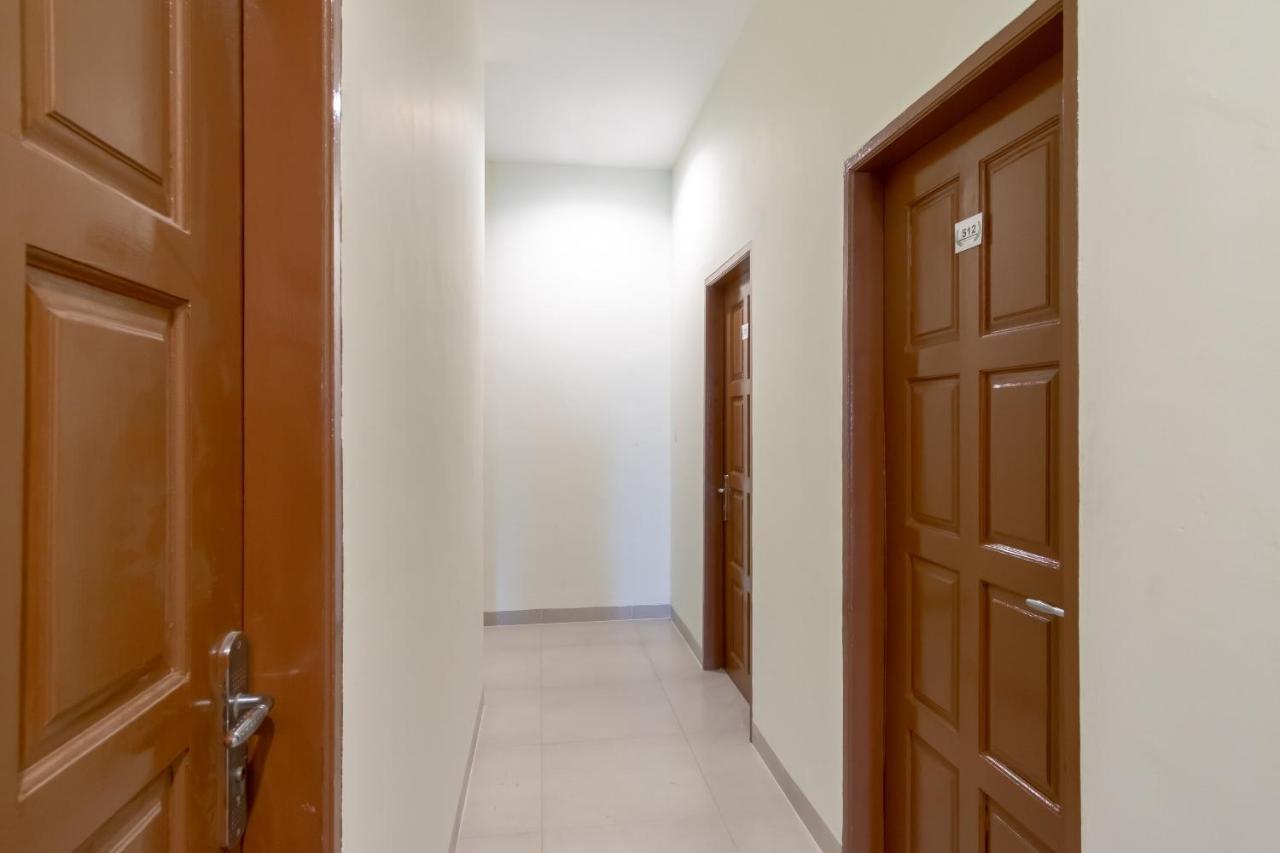 Oyo 1940 Cendana Homestay Syariah Medan Esterno foto